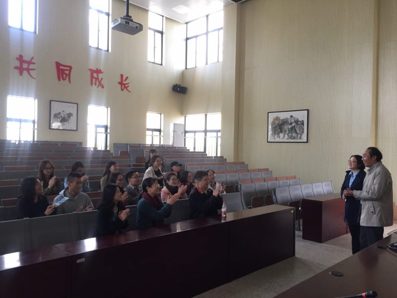 团队前往六合区竹镇民族小学进行实地考察 团队前往六合区竹镇民族小学进行实地考察