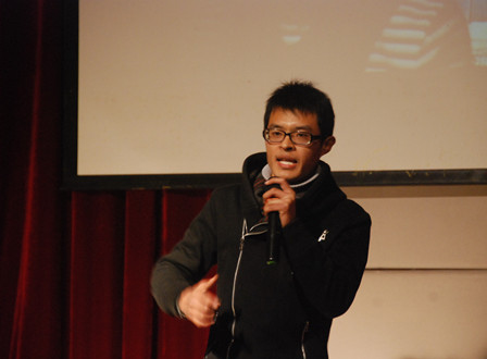 团队成员参加2012院迎新晚会 团队成员参加2012院迎新晚会