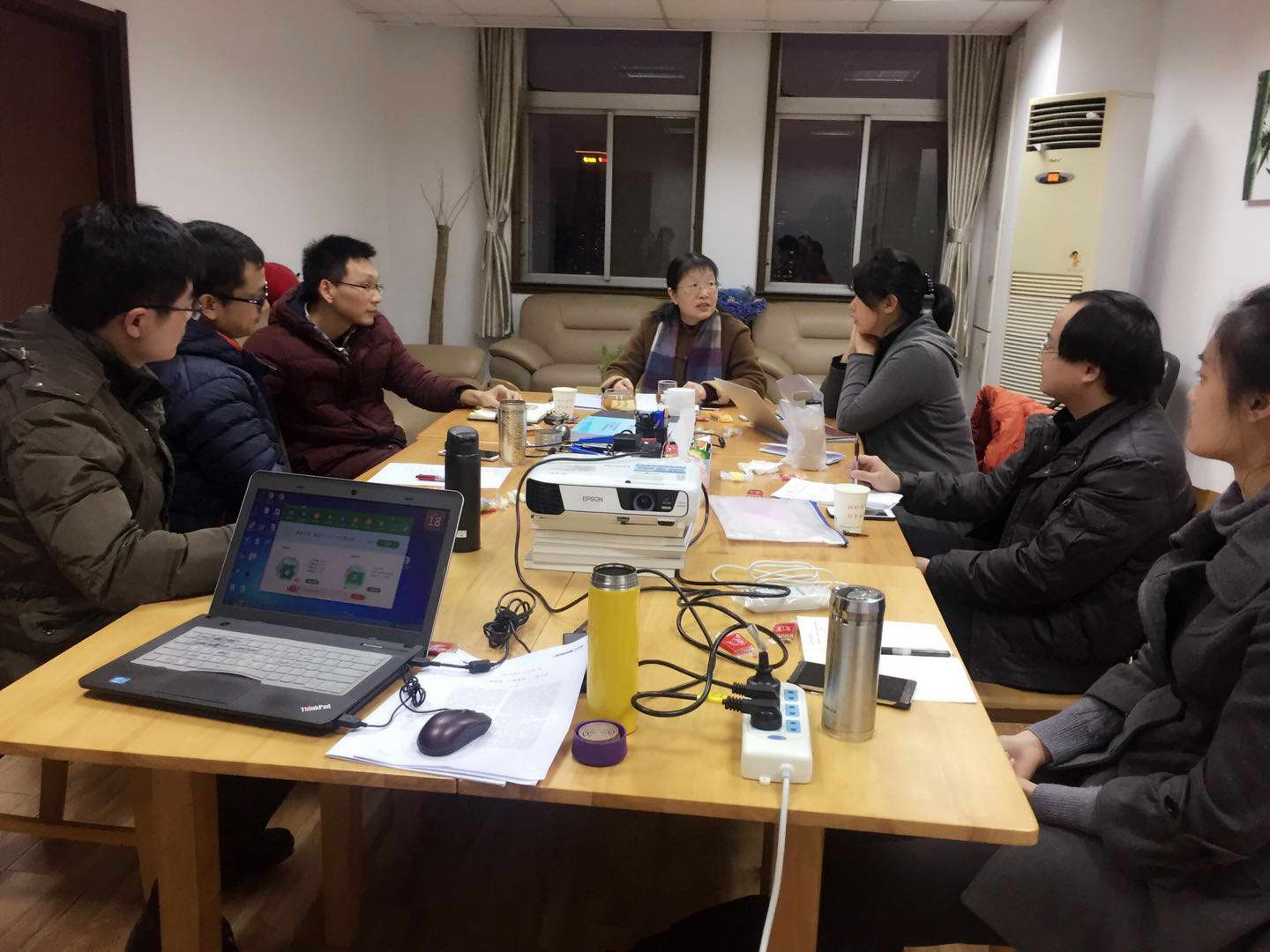 《南京大学深化专业学位研究生教育综合试点改革》课题组举行研讨会 《南京大学深化专业学位研究生教育综合试点改革》课题组举行研讨会