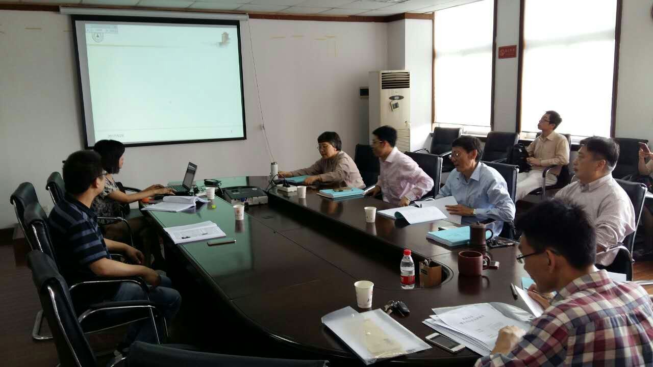 团队成员王俊通过博士学位论文答辩 团队成员王俊通过博士学位论文答辩