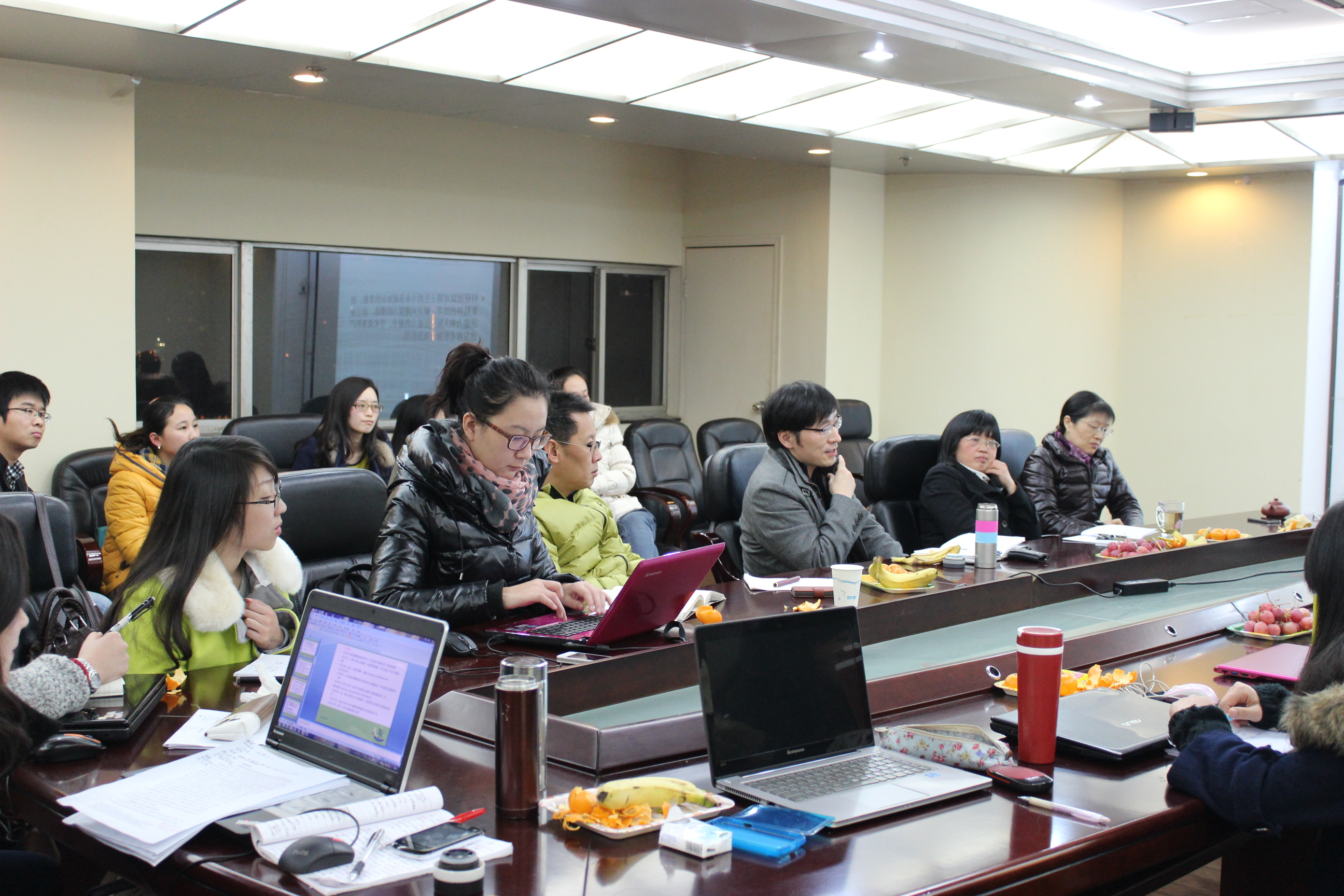 见证精彩，憧憬未来：2012级硕士中期考核会