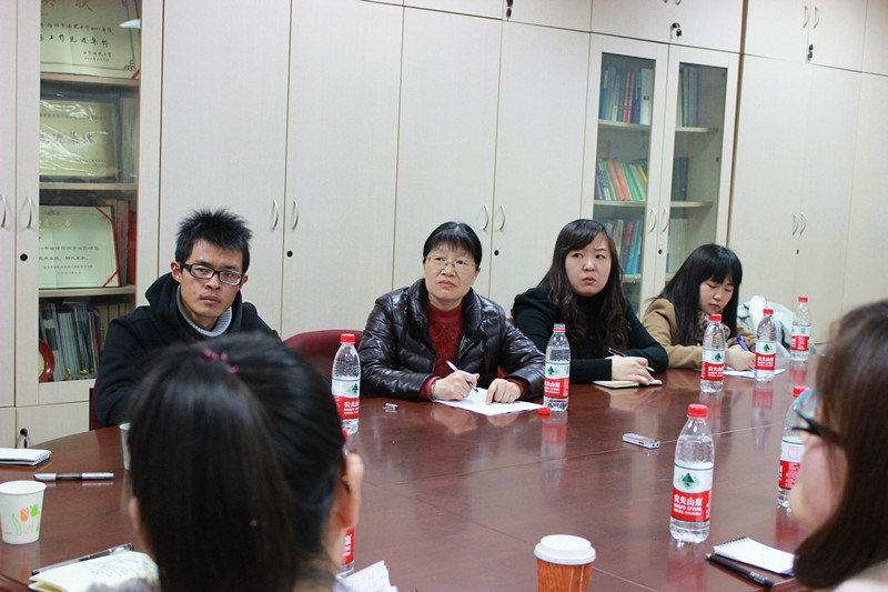 北京师范大学学术学位研究生课程体系建设师生座谈会 北京师范大学学术学位研究生课程体系建设师生座谈会