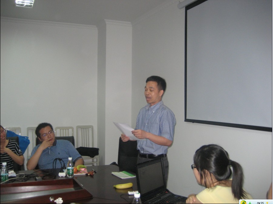 团队欢送2011届毕业生郭丽丽同学