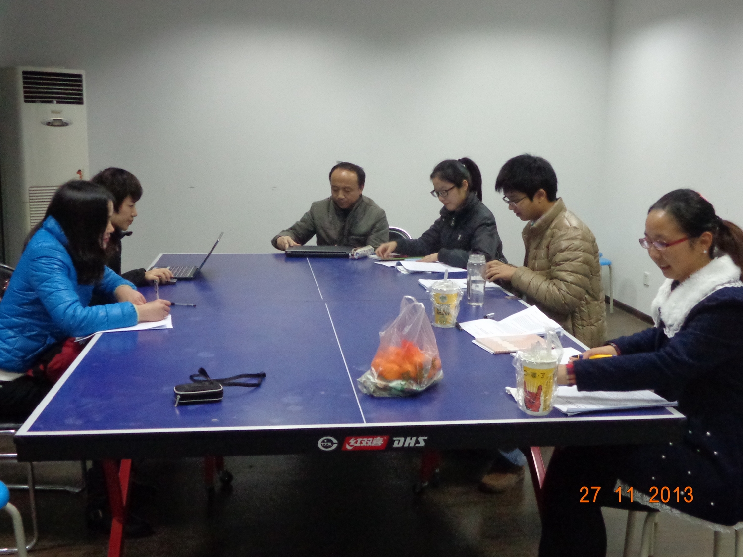分享阅读,一起成长――记第三小组读书报告会 分享阅读,一起成长――记第三小组读书报告会