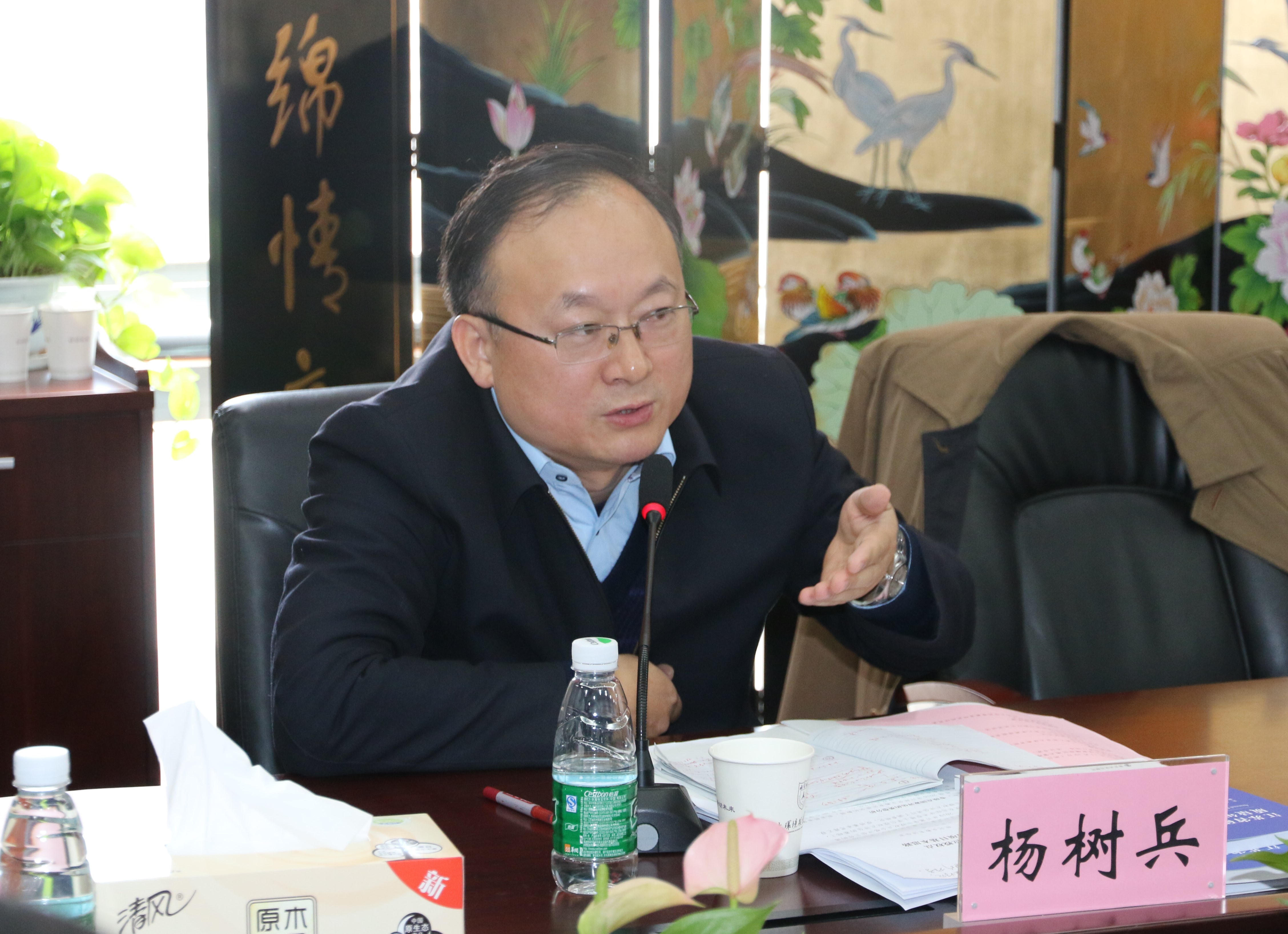 “江苏省研究生教育质量年度报告(2018)”开题报告会举行