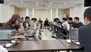 论文研讨与进展汇报——2025...