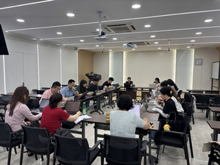 论文研讨与进展汇报——2025...