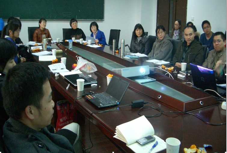 2010级硕士顺利通过中期考核