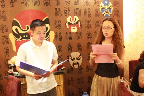 团队举办2010级硕士开题暨2012届毕业欢送会 团队举办2010级硕士开题暨2012届毕业欢送会