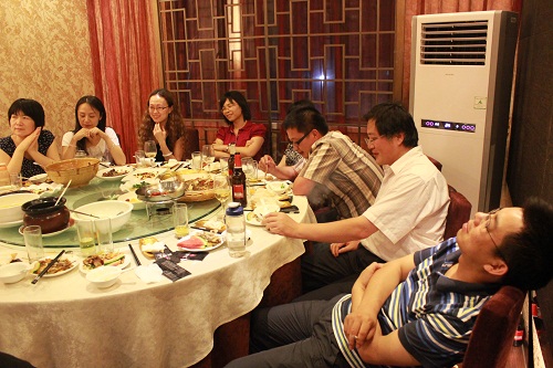 团队举办2010级硕士开题暨2012届毕业欢送会 团队举办2010级硕士开题暨2012届毕业欢送会