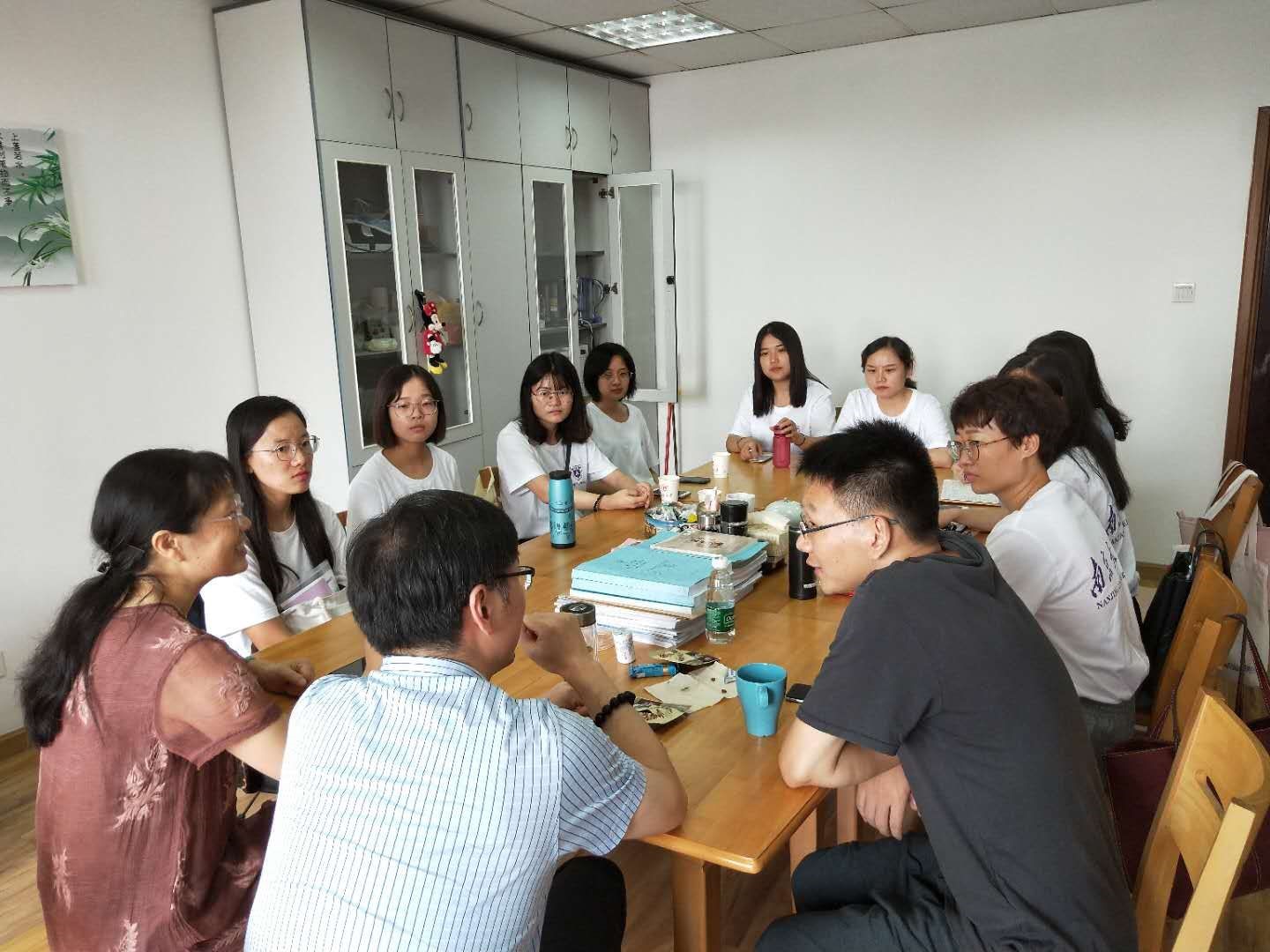 教研院课程与教学研究所成功召开2018级新生见面会 教研院课程与教学研究所成功召开2018级新生见面会