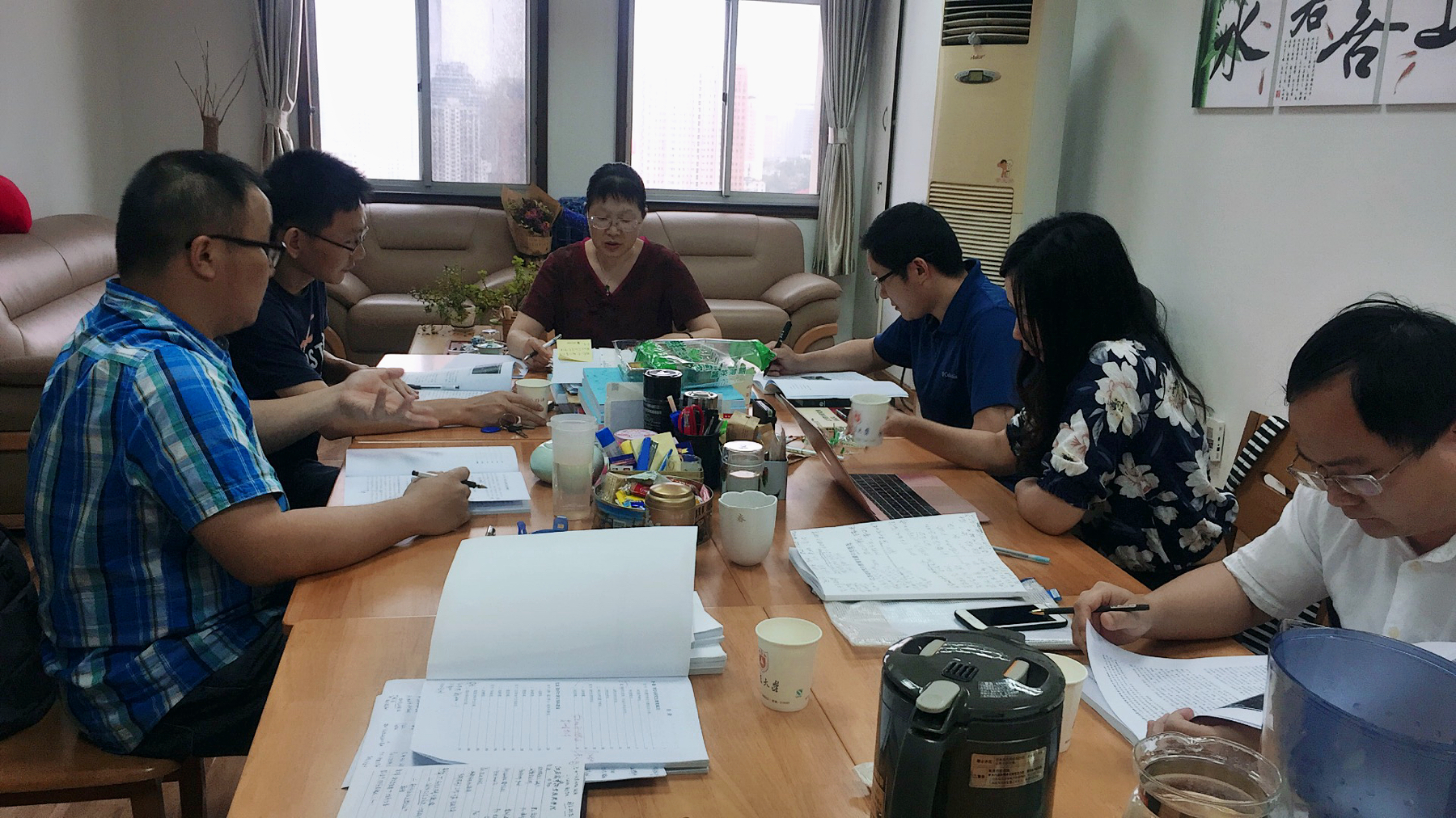 课题组召开《江苏省研究生教育质量年度报告(2018)》审稿会 课题组召开《江苏省研究生教育质量年度报告(2018)》审稿会