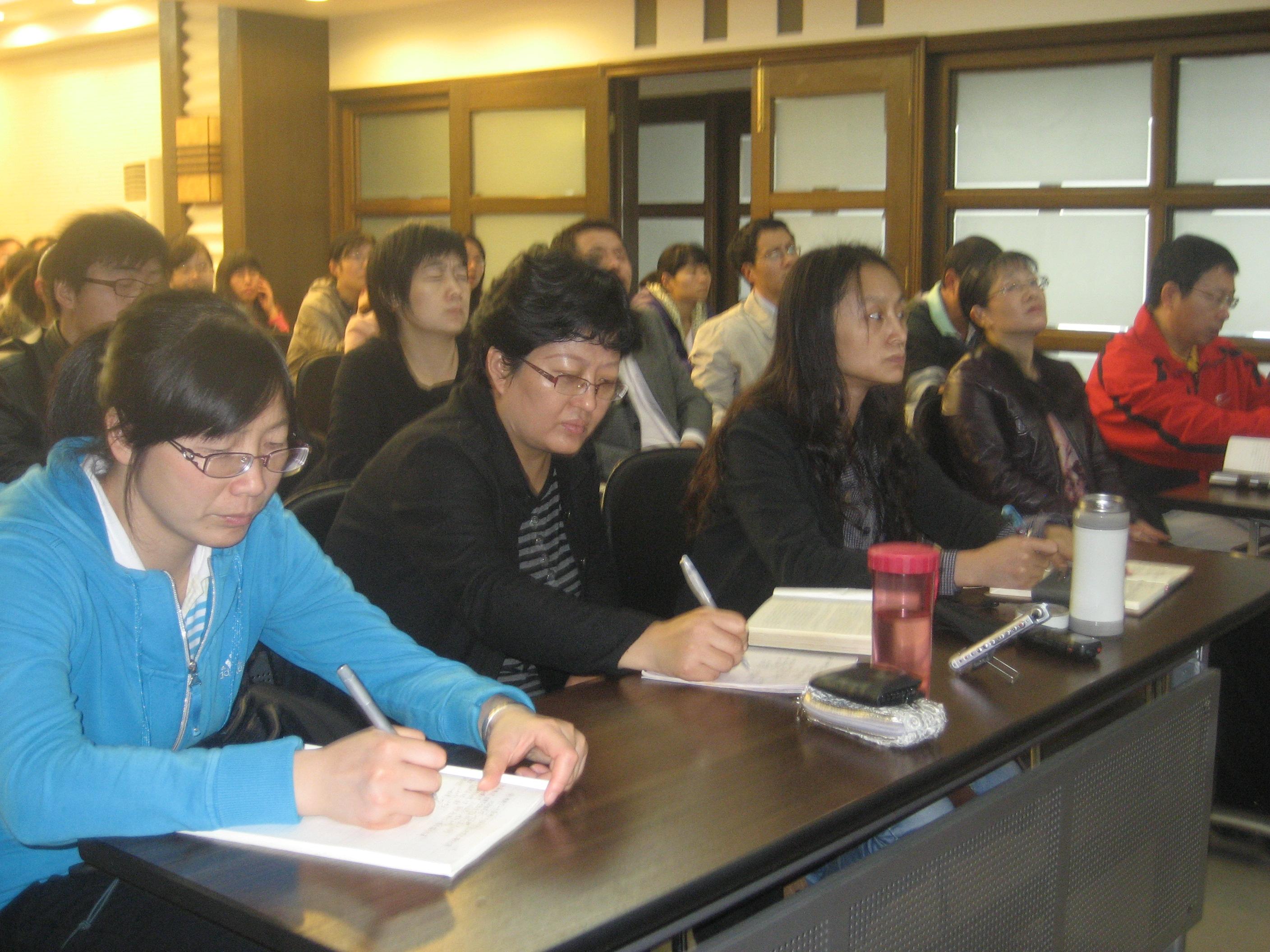 北师大刘宝存教授报告会成功举行 北师大刘宝存教授报告会成功举行