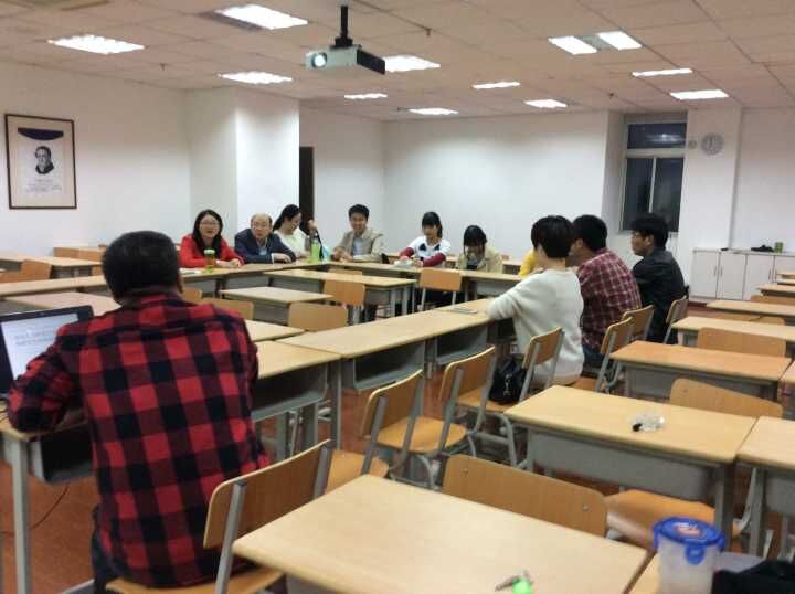 团队举行主题为“研究生培养”的自由研讨 团队举行主题为“研究生培养”的自由研讨
