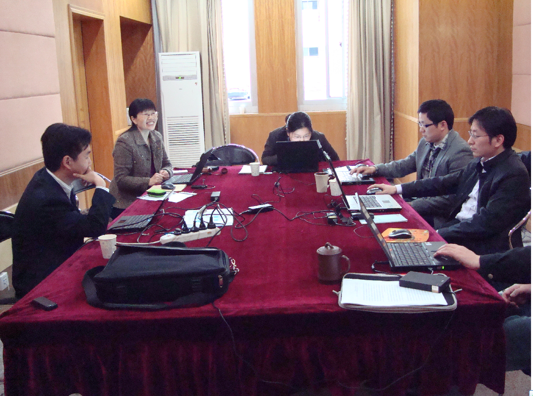 国家社科基金项目举行调查问卷设计研讨会